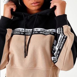 Adidas cropped hoodie in Ash Pearl